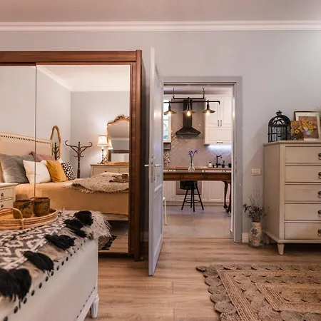 Apartment Belle Epoque